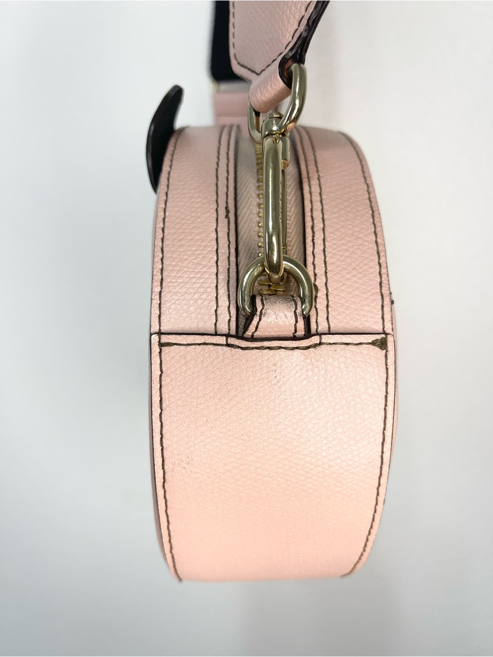 Furla × LINE FRIENDS Brown Sincere Heart Bear Mini Round Crossbody Bag EUC - Picture 5 of 17